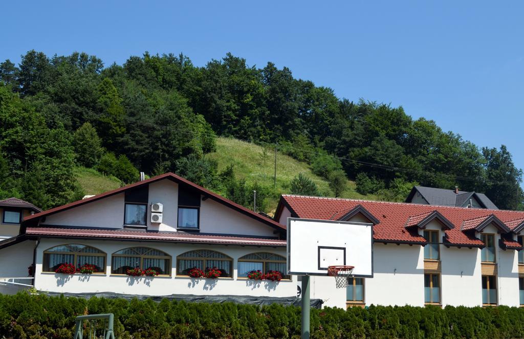 Guest House Gostisce Jutrisa Rogatec 外观 照片
